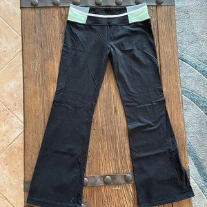 Lululemon Bootcut pants size 10